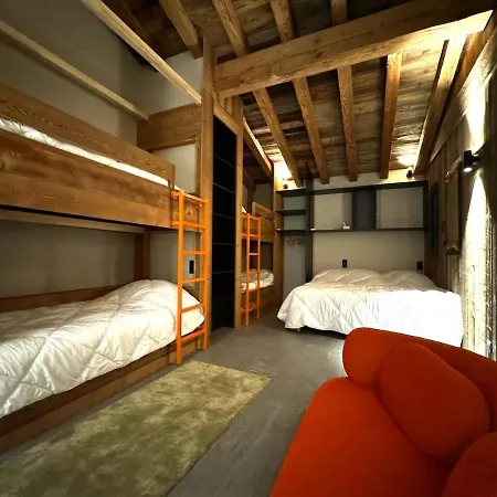 New Chalet With Panoramic Views Chalé