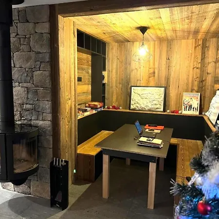New Chalet With Panoramic Views Chalé Les Deux Alpes